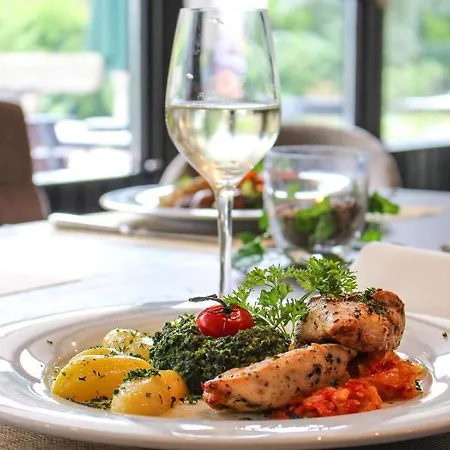 Forsthaus-ferienhotel Am Dobrock Wingst