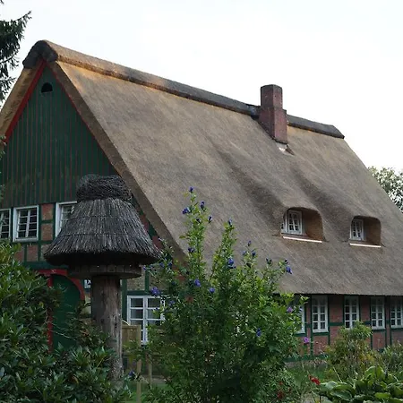 Отель Forsthaus-ferienhotel Am Dobrock Wingst