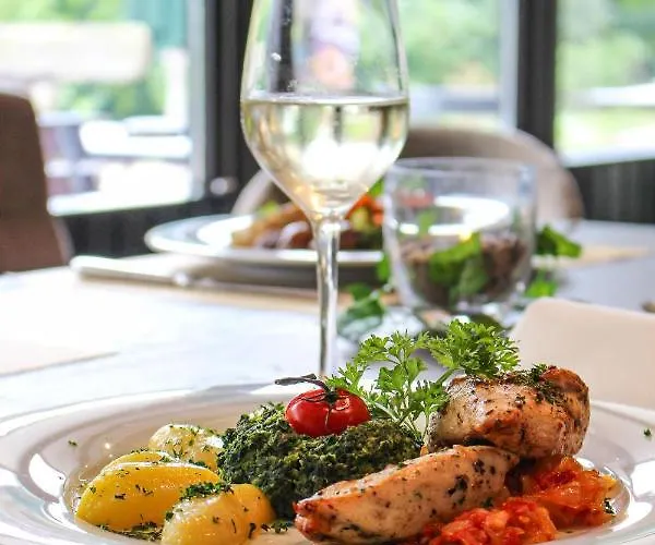 Forsthaus-ferienhotel Am Dobrock Wingst