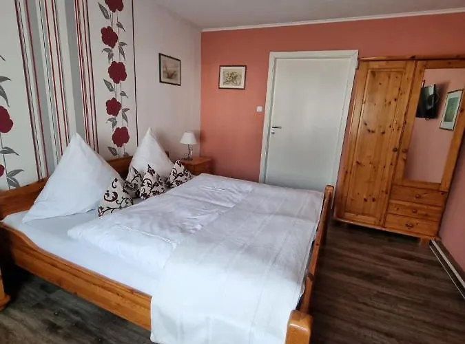Forsthaus-ferienhotel Am Dobrock 3* Wingst