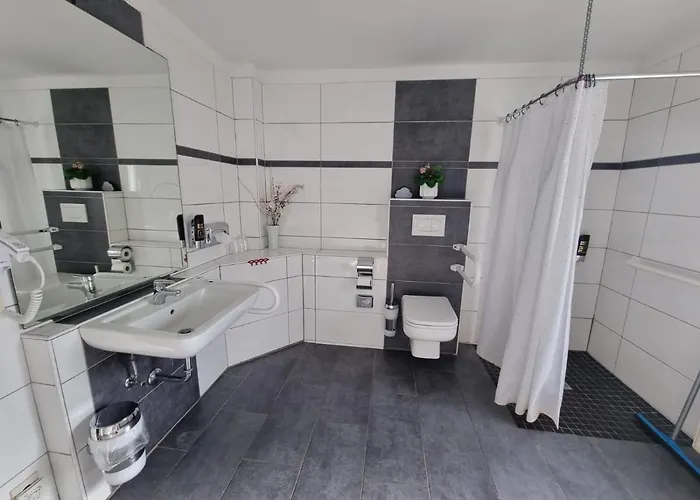 Hotel Forsthaus-ferienhotel Am Dobrock 3*